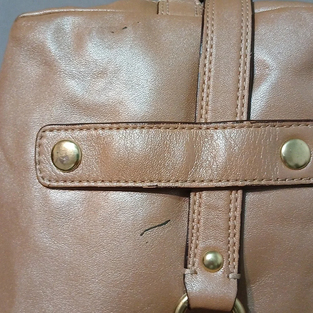 Coach - Picture 4 of 14